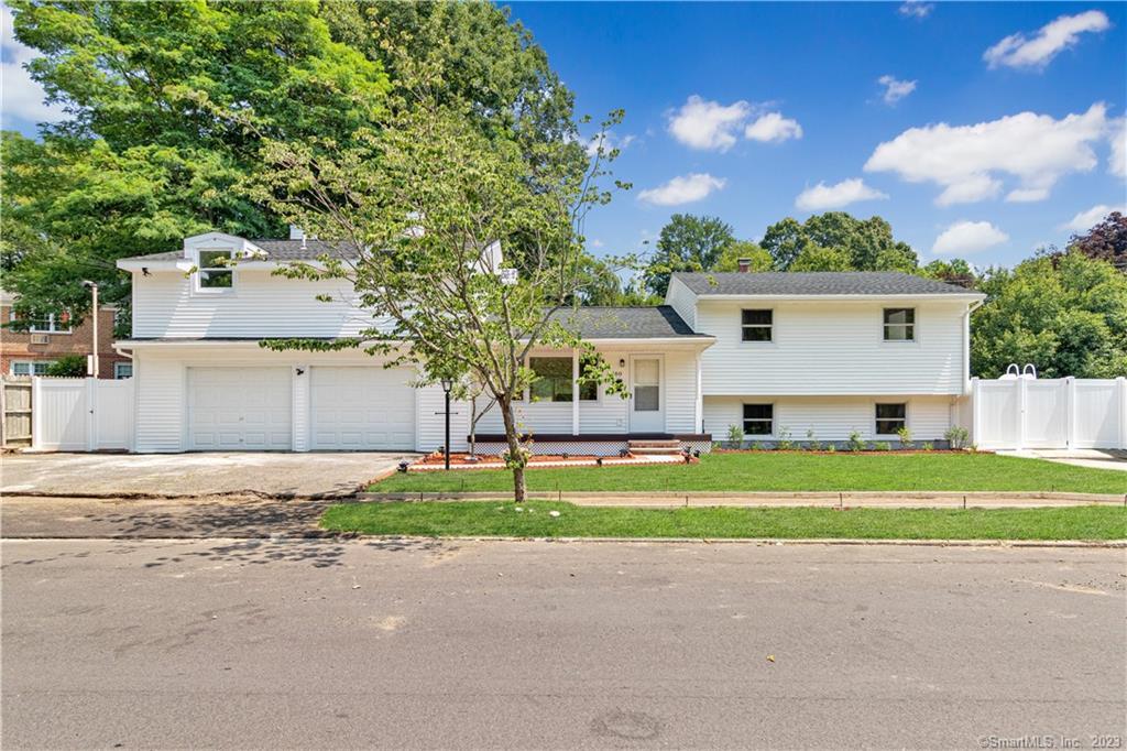 160 Katona Drive Fairfield CT 06824