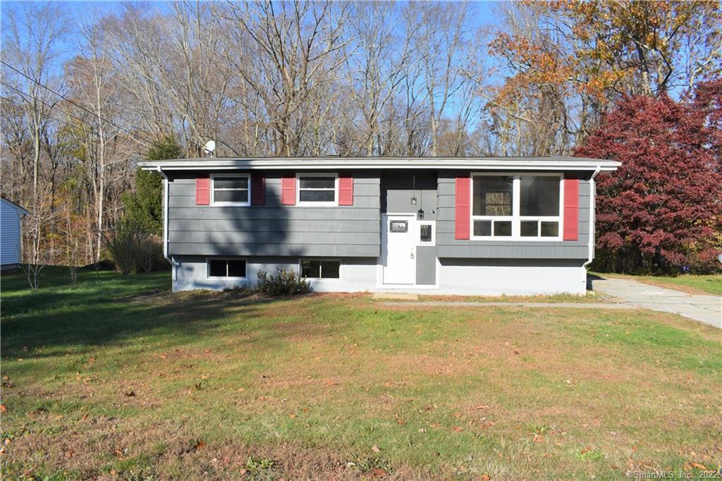 87 Meeting House Lane Ledyard CT 06339
