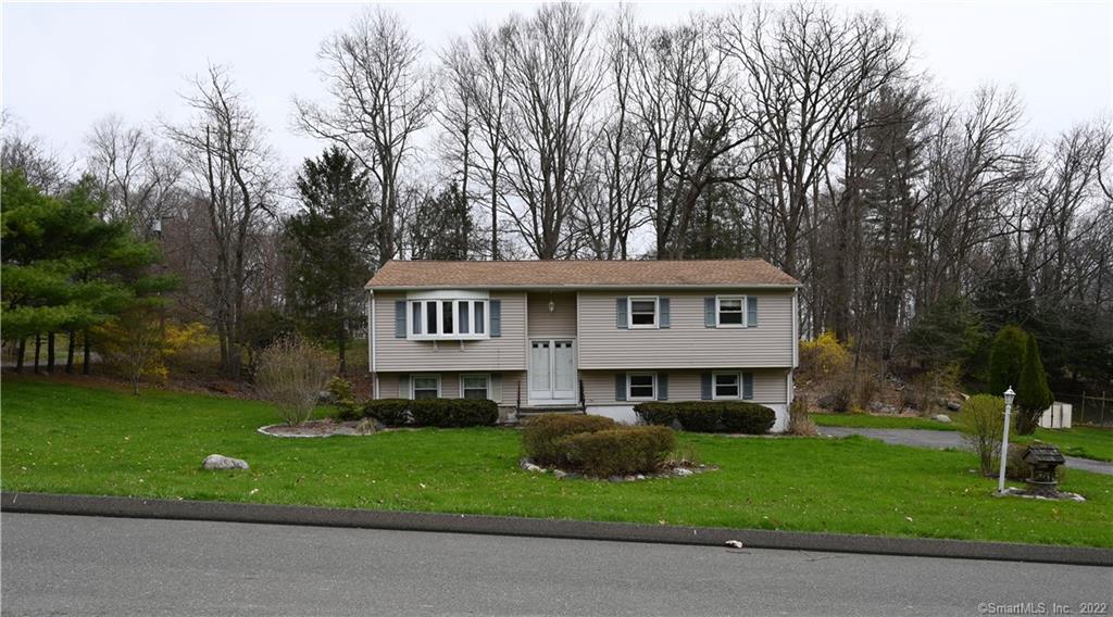 9 Oak Ridge Road Bethel CT 06801
