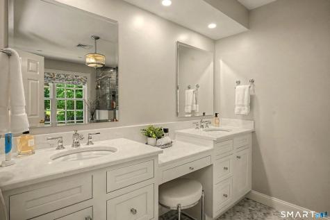 70 Westbury Avon CT 06001