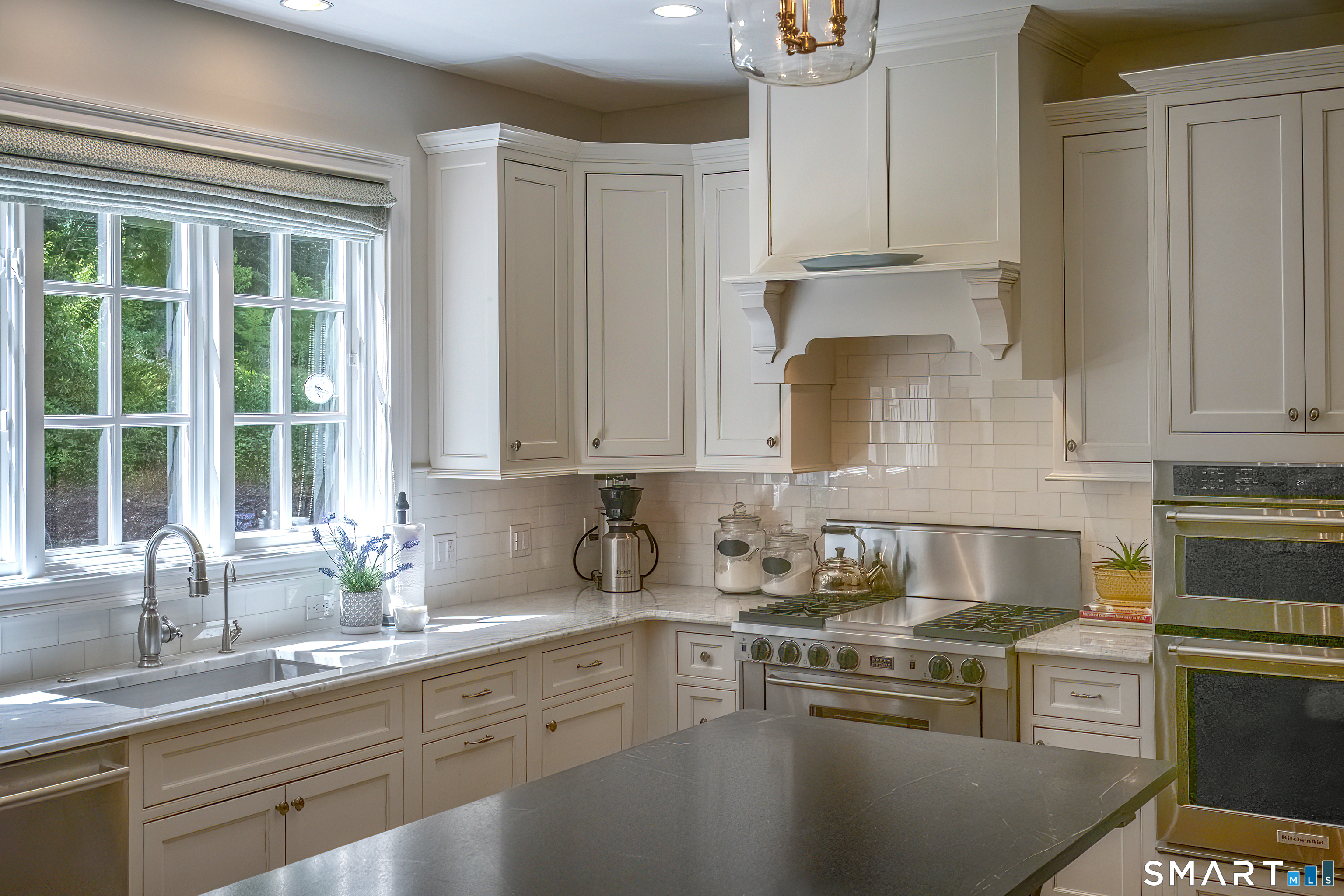 70 Westbury Avon CT 06001