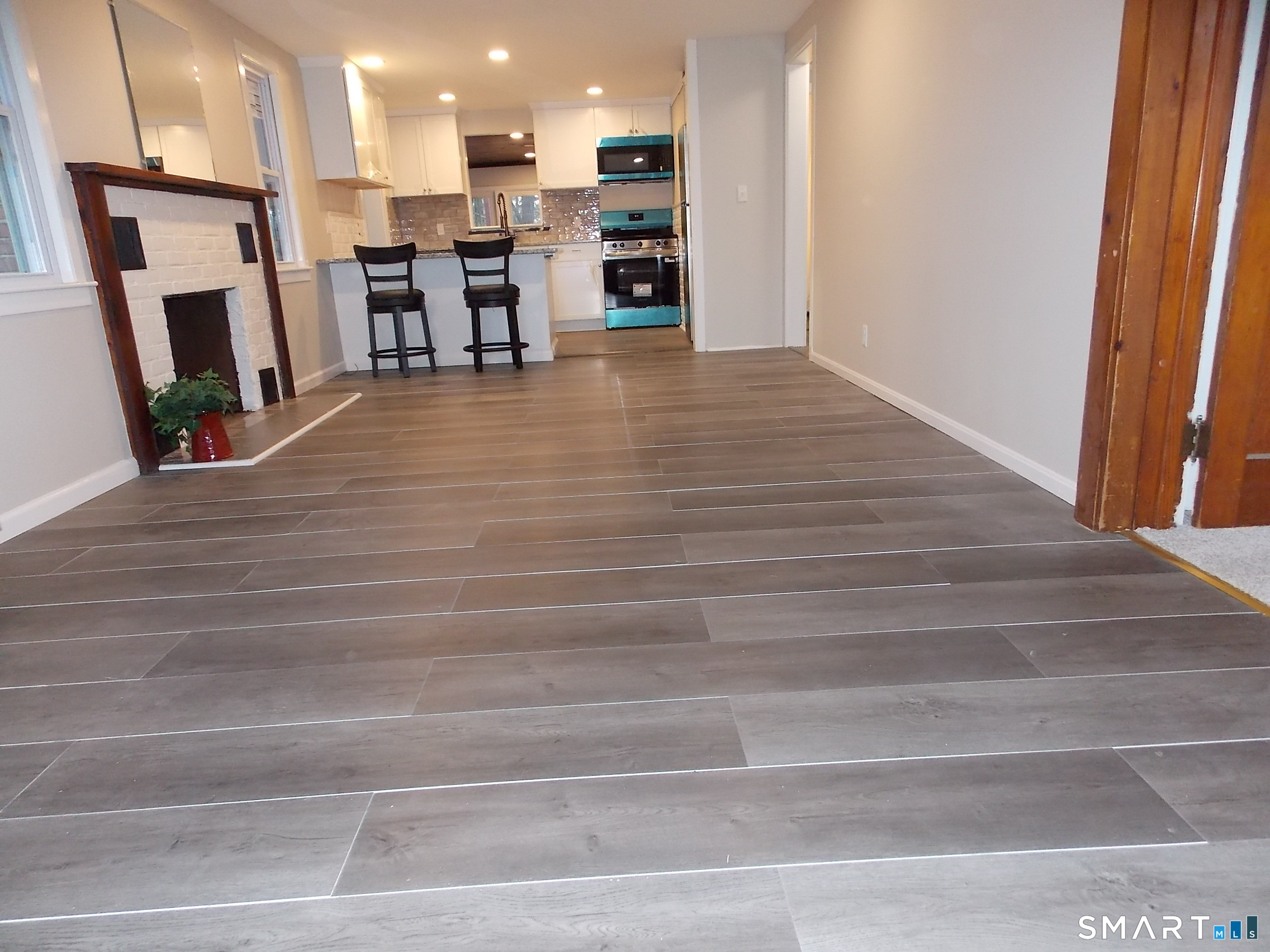 218 Griffin Road Suffield CT 06093