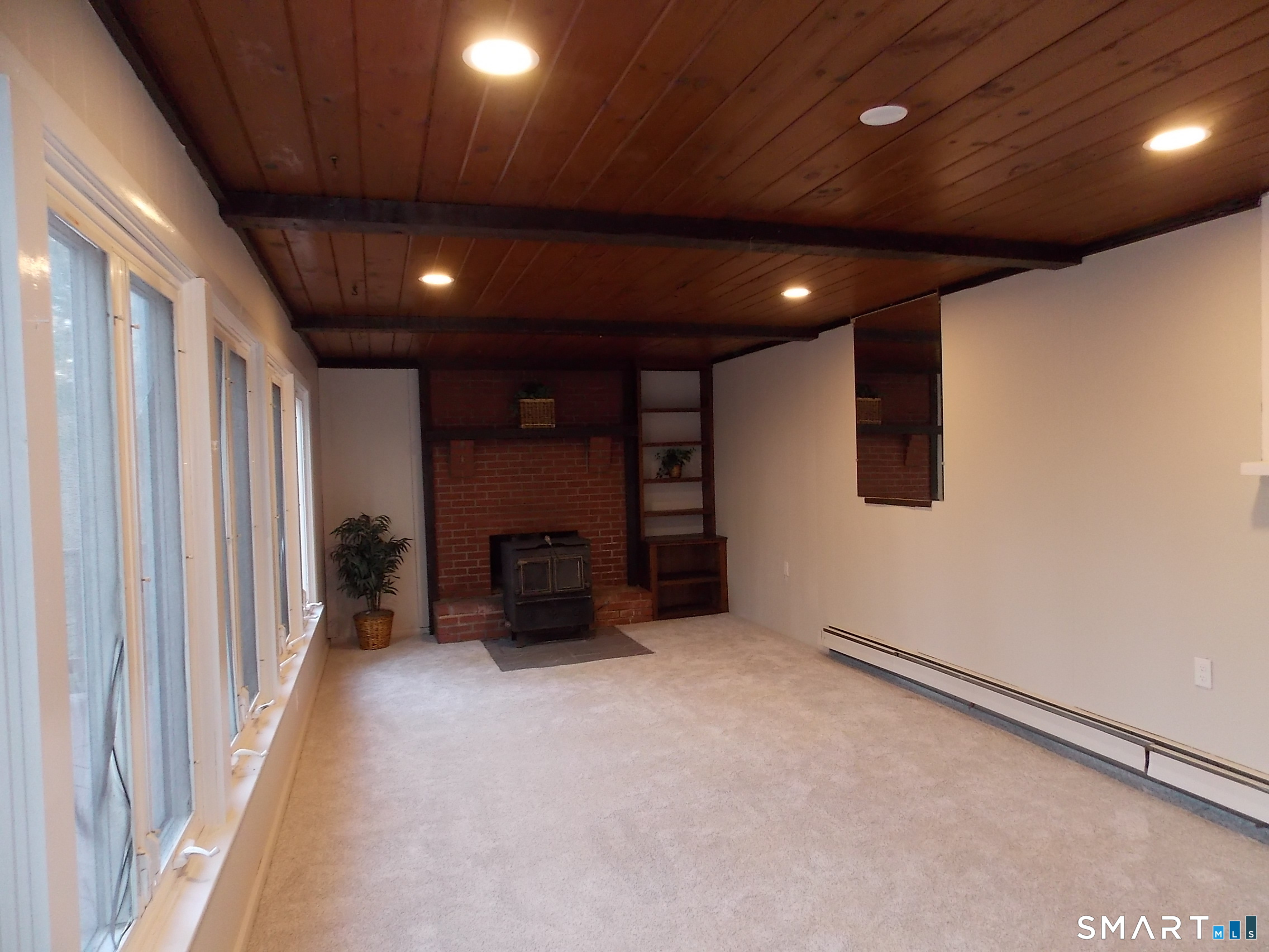 218 Griffin Road Suffield CT 06093