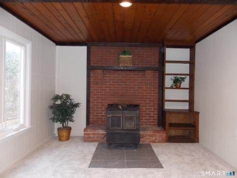 218 Griffin Road Suffield CT 06093