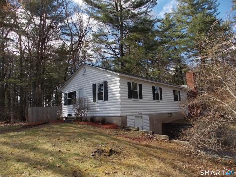 218 Griffin Road Suffield CT 06093