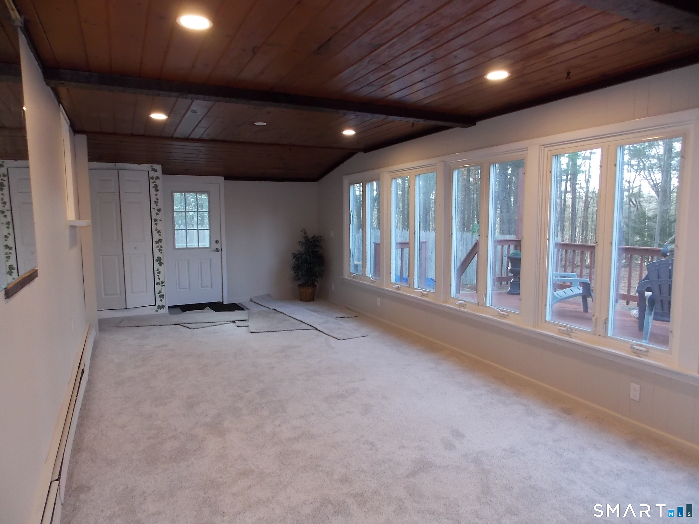 218 Griffin Road Suffield CT 06093