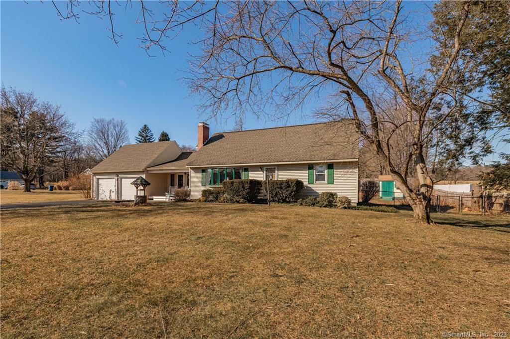 18 Kearns Circle Granby CT 06035