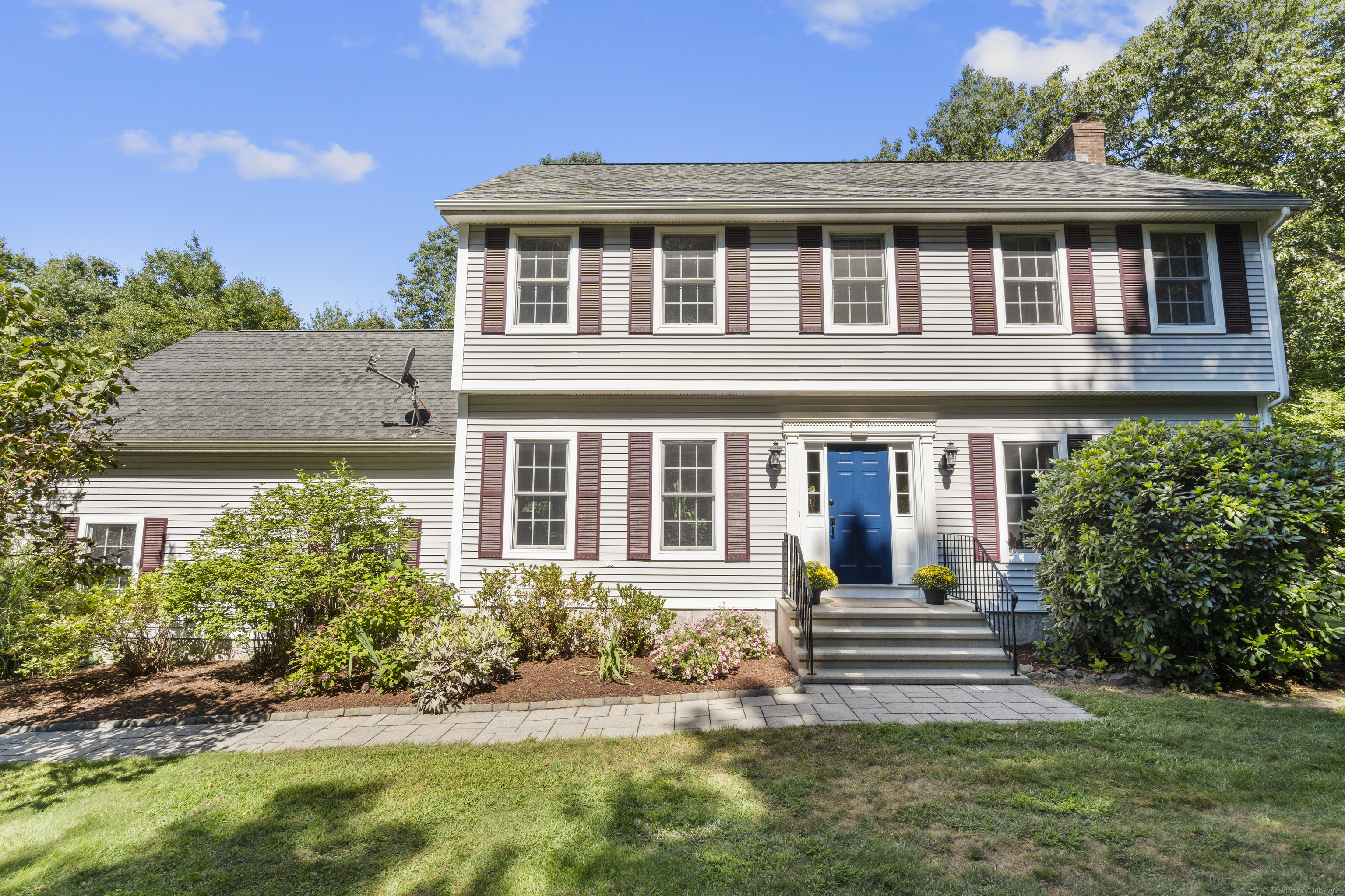32 Blackledge Drive Colchester CT 06415
