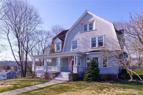 4 Reynolds Hill Road Stonington CT 06355