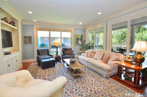 2 Schuyler Lane Bloomfield CT 06002