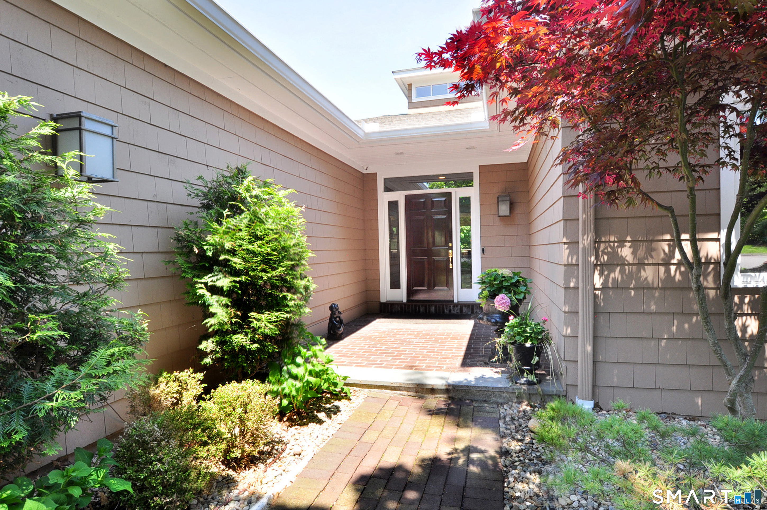 2 Schuyler Lane Bloomfield CT 06002
