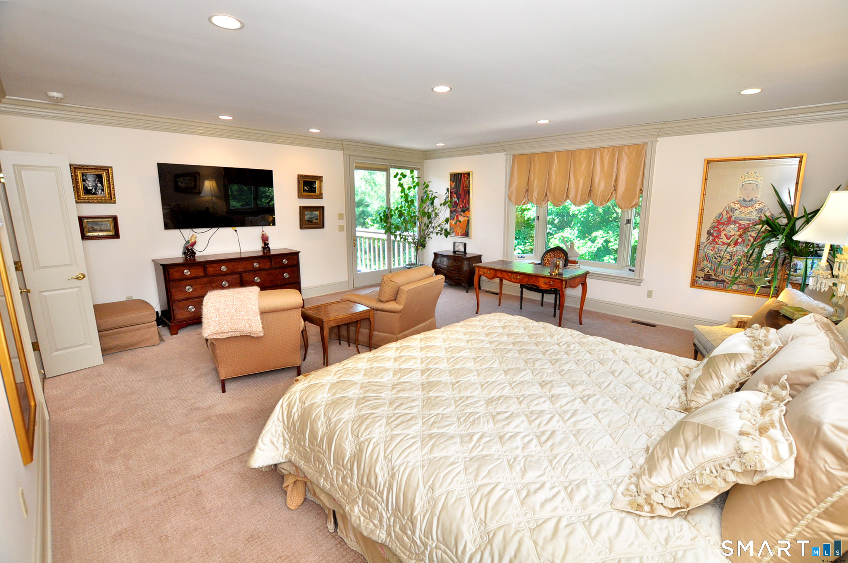 2 Schuyler Lane Bloomfield CT 06002