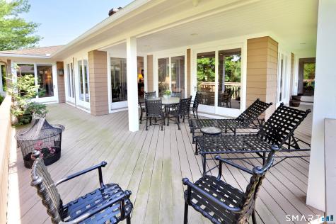2 Schuyler Lane Bloomfield CT 06002