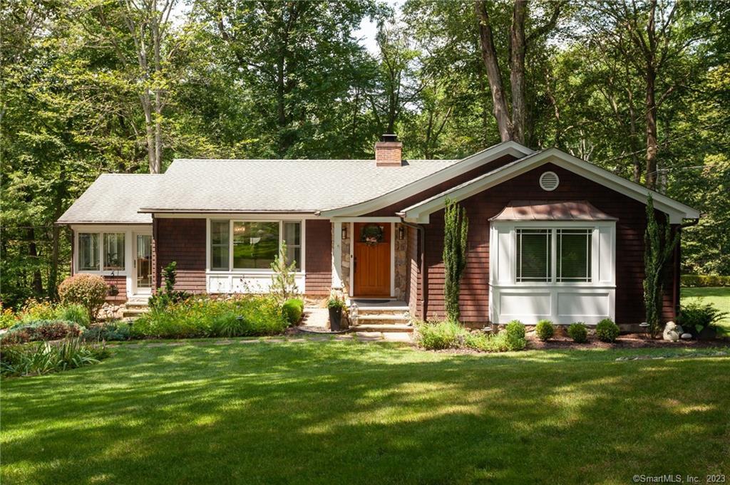 6 Bow End Road Norwalk CT 06851