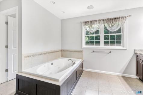 42 Madalyn Lane Southington CT 06489