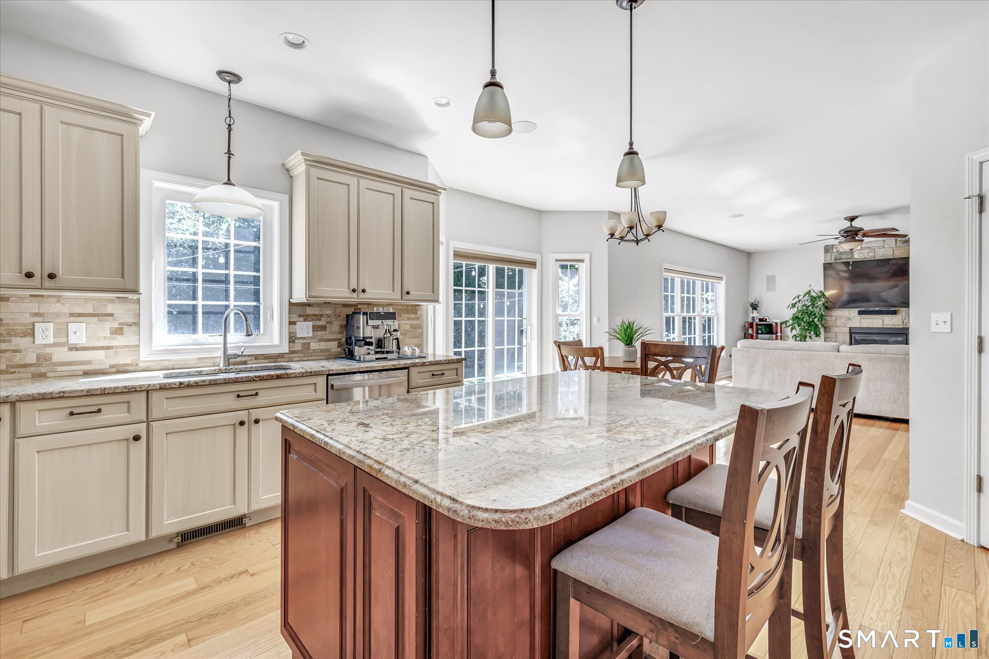 42 Madalyn Lane Southington CT 06489