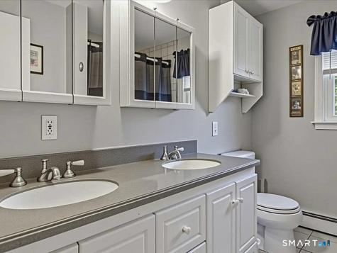 502 Route 148 Killingworth CT 06419