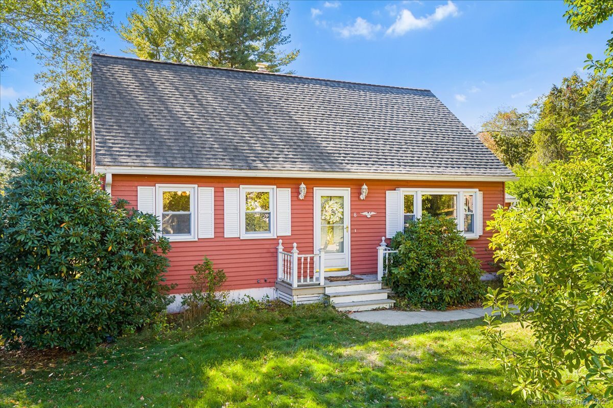 8 Aspen Court Norwich CT 06360