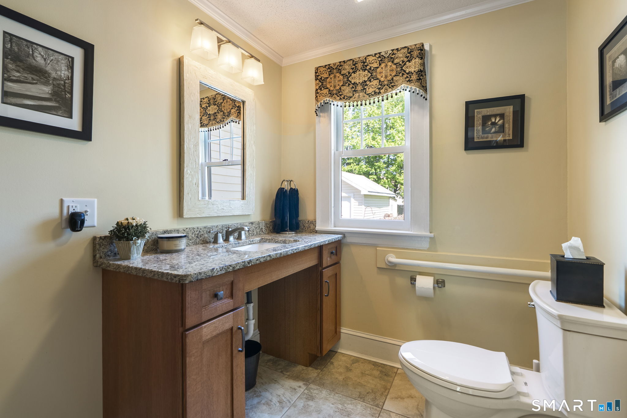 24 Hillcrest Avenue Wethersfield CT 06109