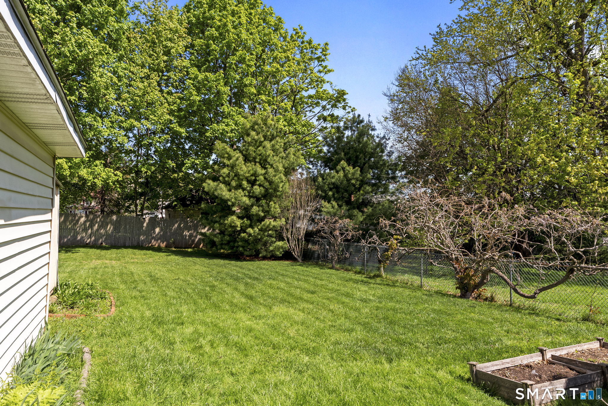 24 Hillcrest Avenue Wethersfield CT 06109