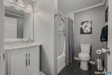 90 Anthony Road North Stonington CT 06359