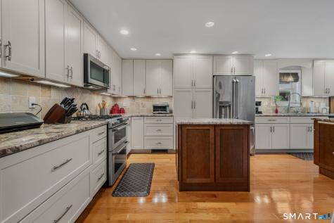 90 Anthony Road North Stonington CT 06359