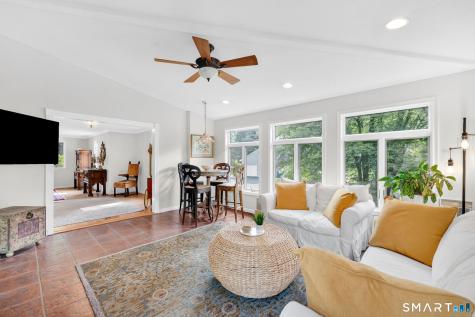 7 Echo Lane Simsbury CT 06070