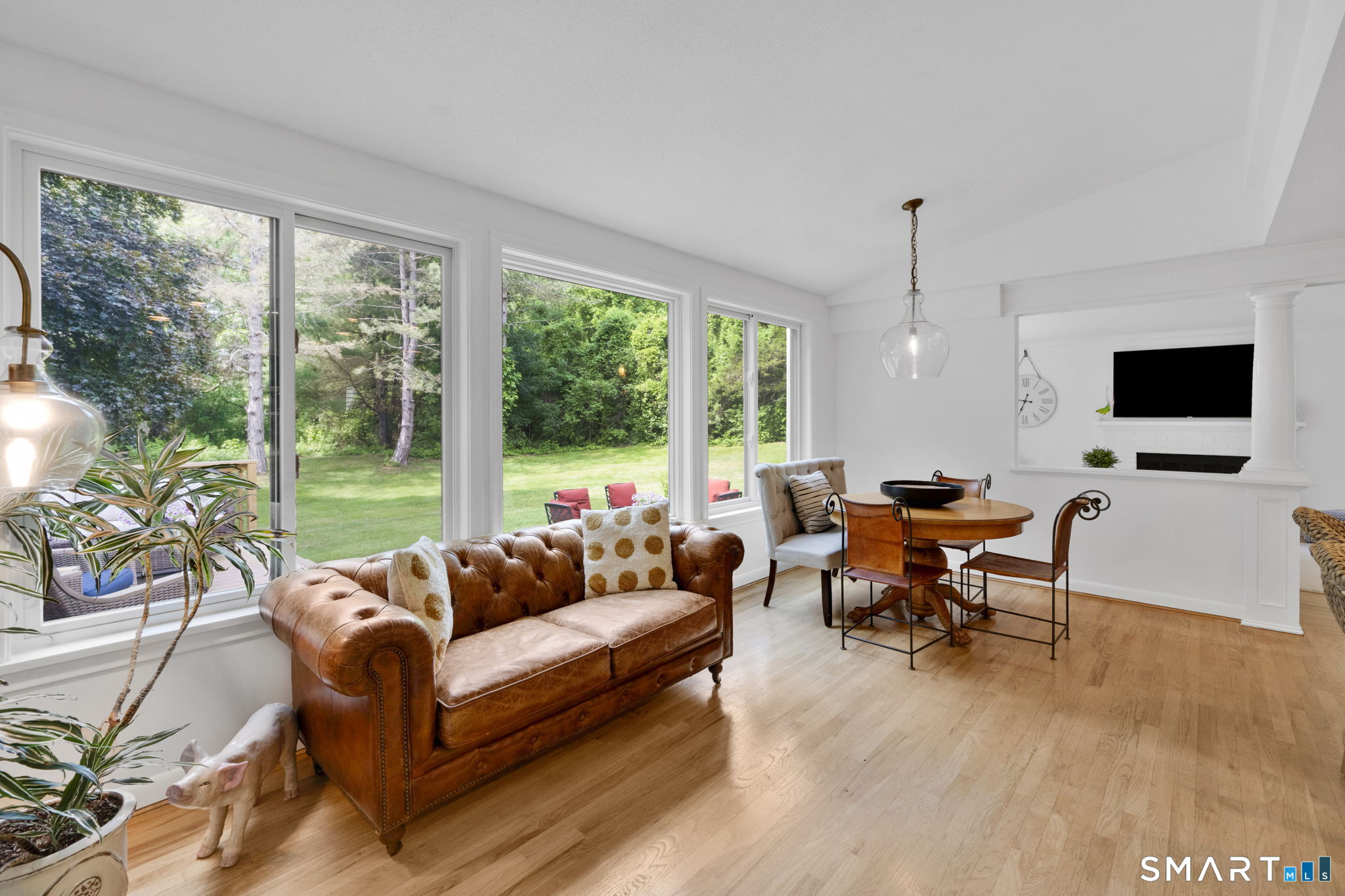 7 Echo Lane Simsbury CT 06070