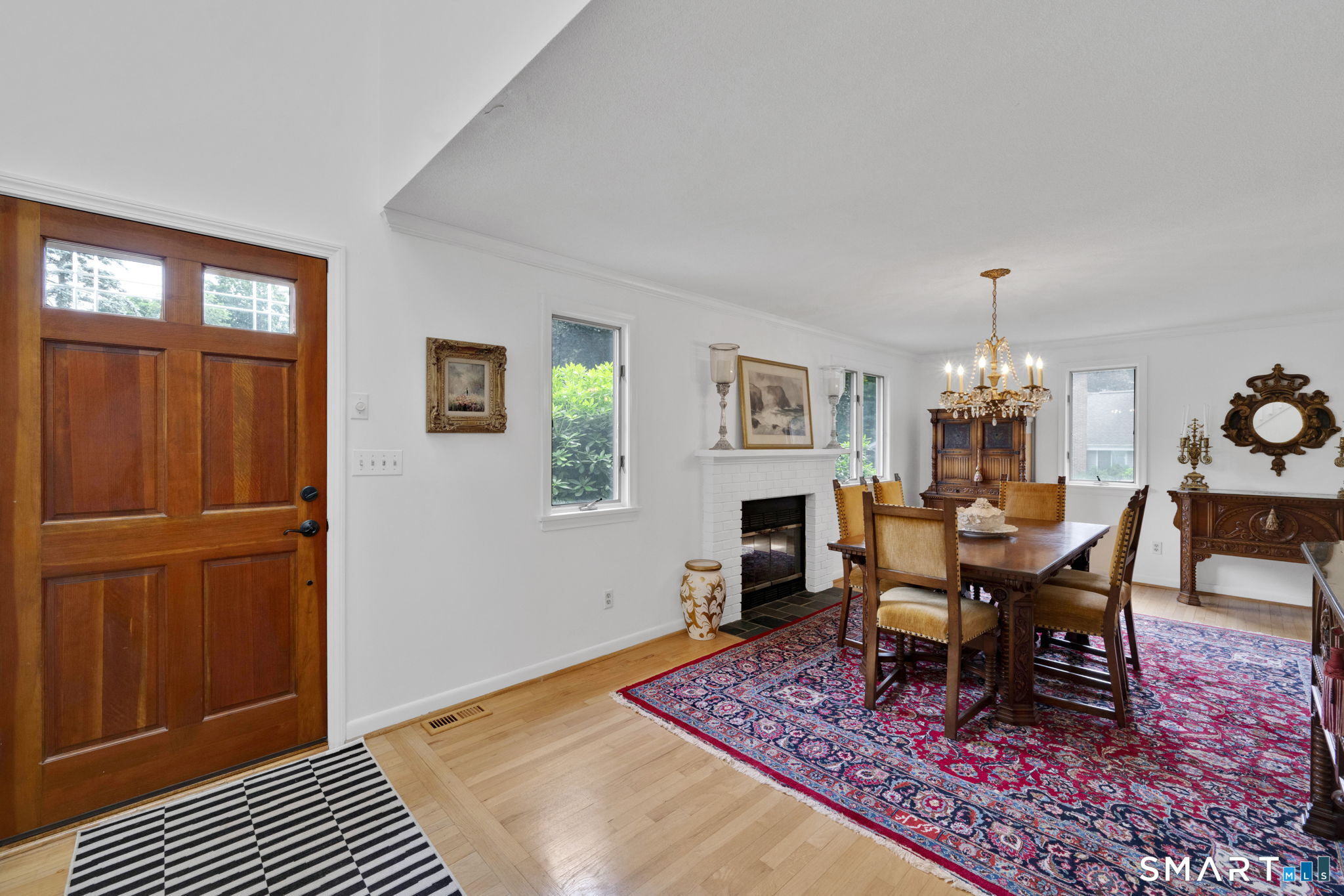 7 Echo Lane Simsbury CT 06070