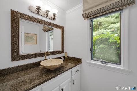 7 Echo Lane Simsbury CT 06070