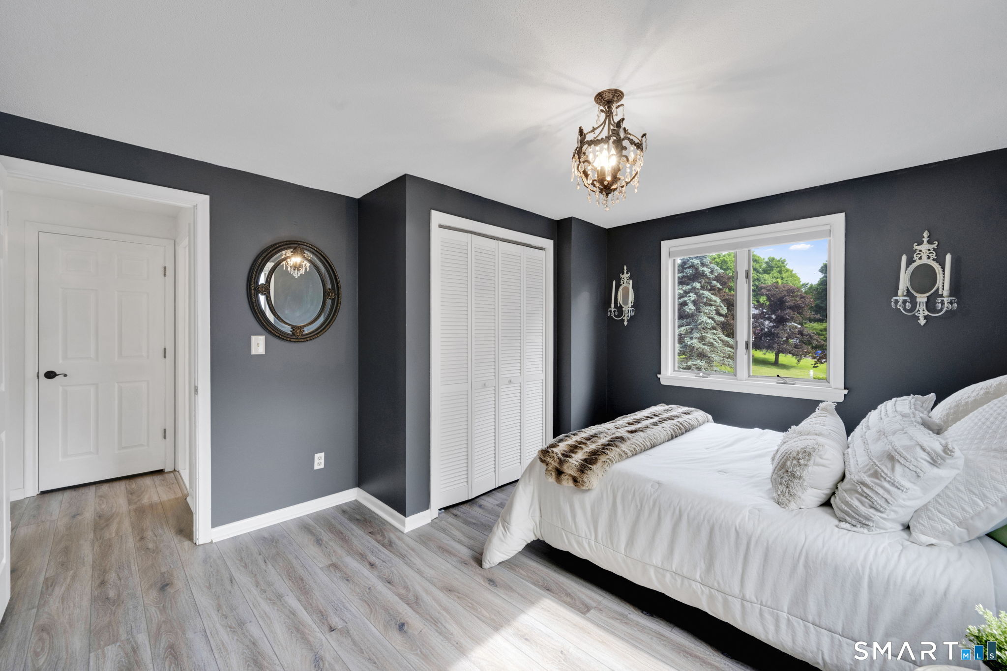 7 Echo Lane Simsbury CT 06070