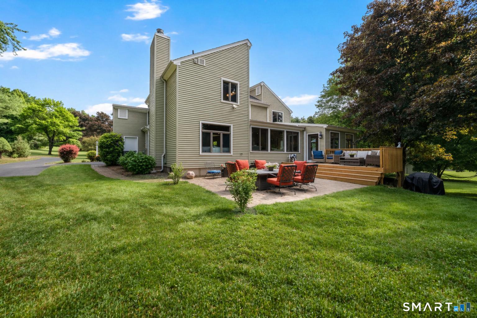 7 Echo Lane Simsbury CT 06070