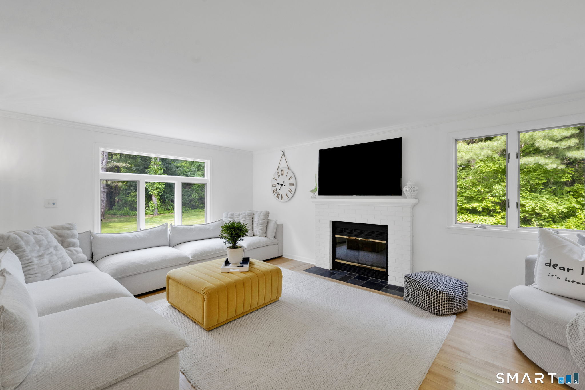 7 Echo Lane Simsbury CT 06070