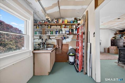 7 Middlefield Street Groton CT 06340