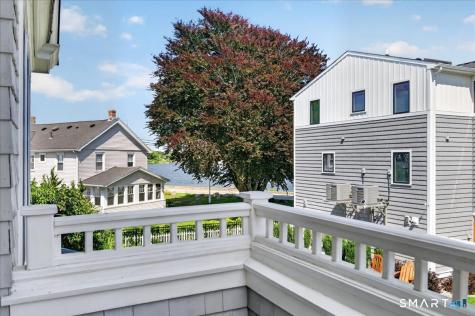 7 Middlefield Street Groton CT 06340