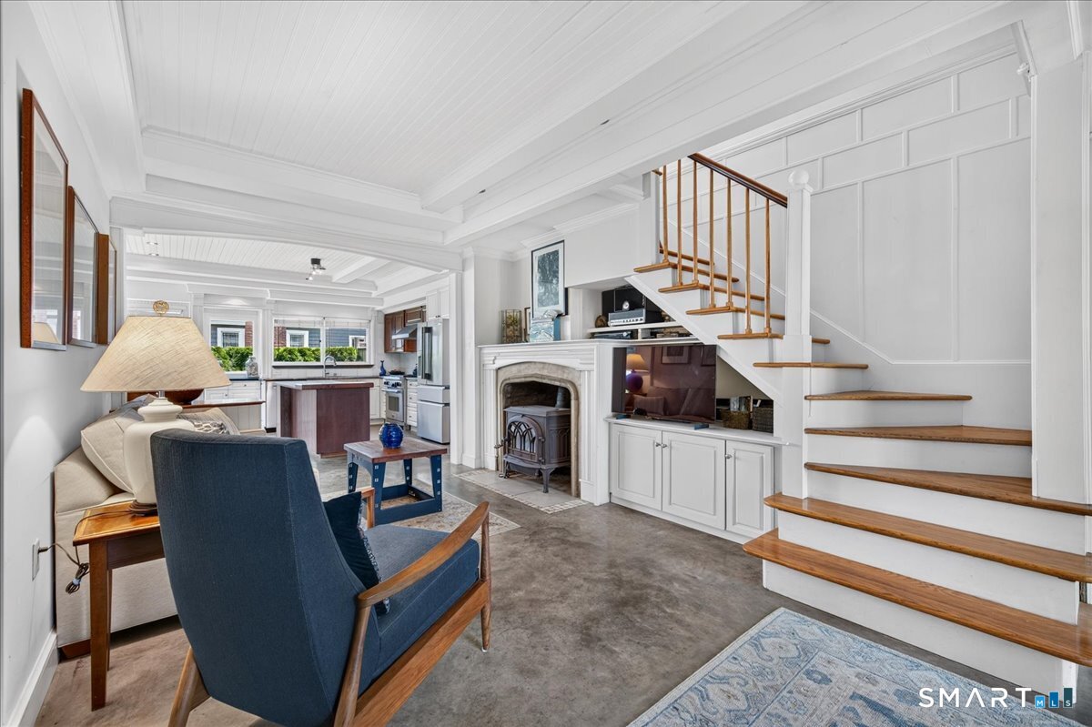 7 Middlefield Street Groton CT 06340