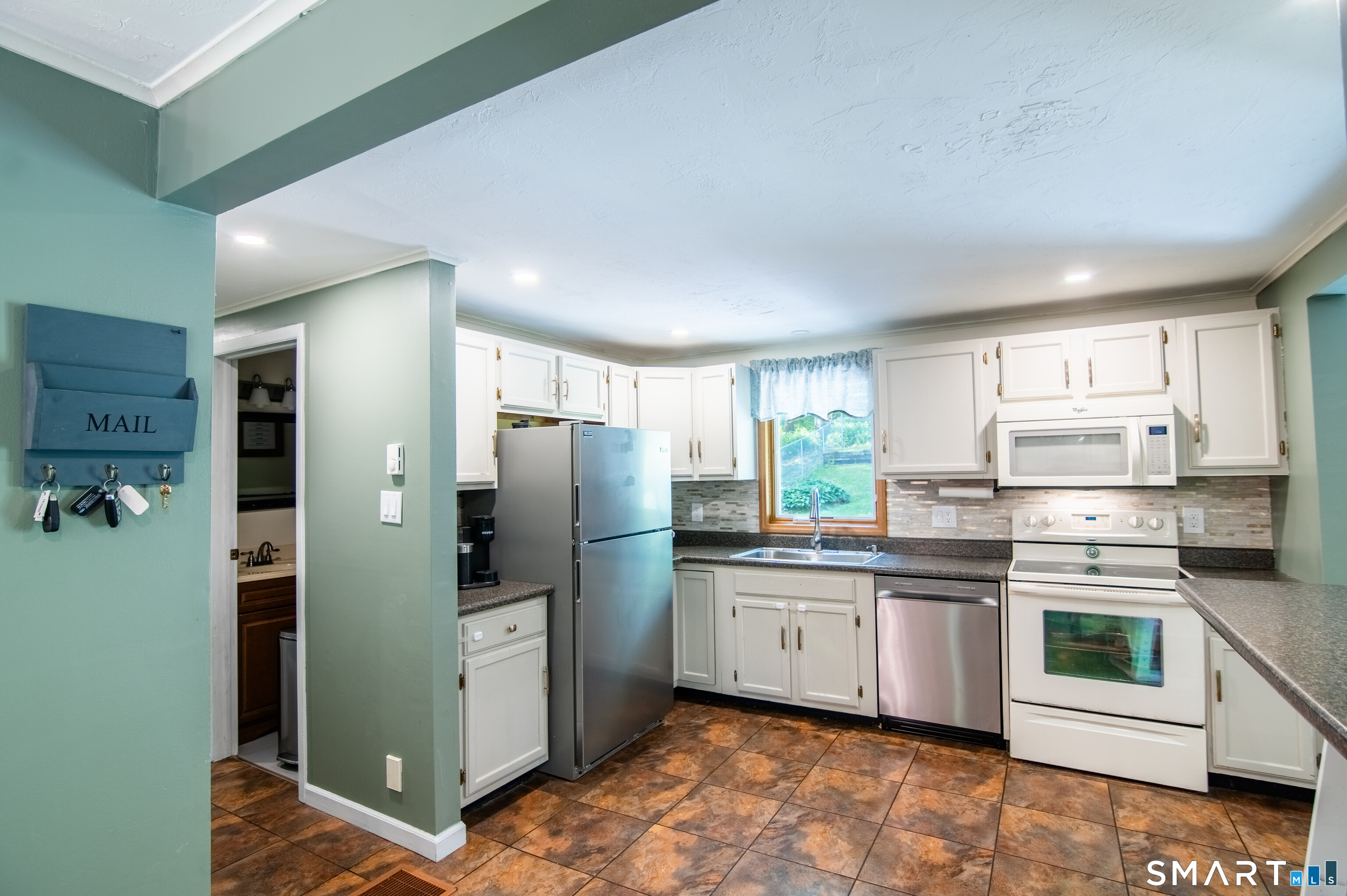 109 Munyan Road Putnam CT 06260