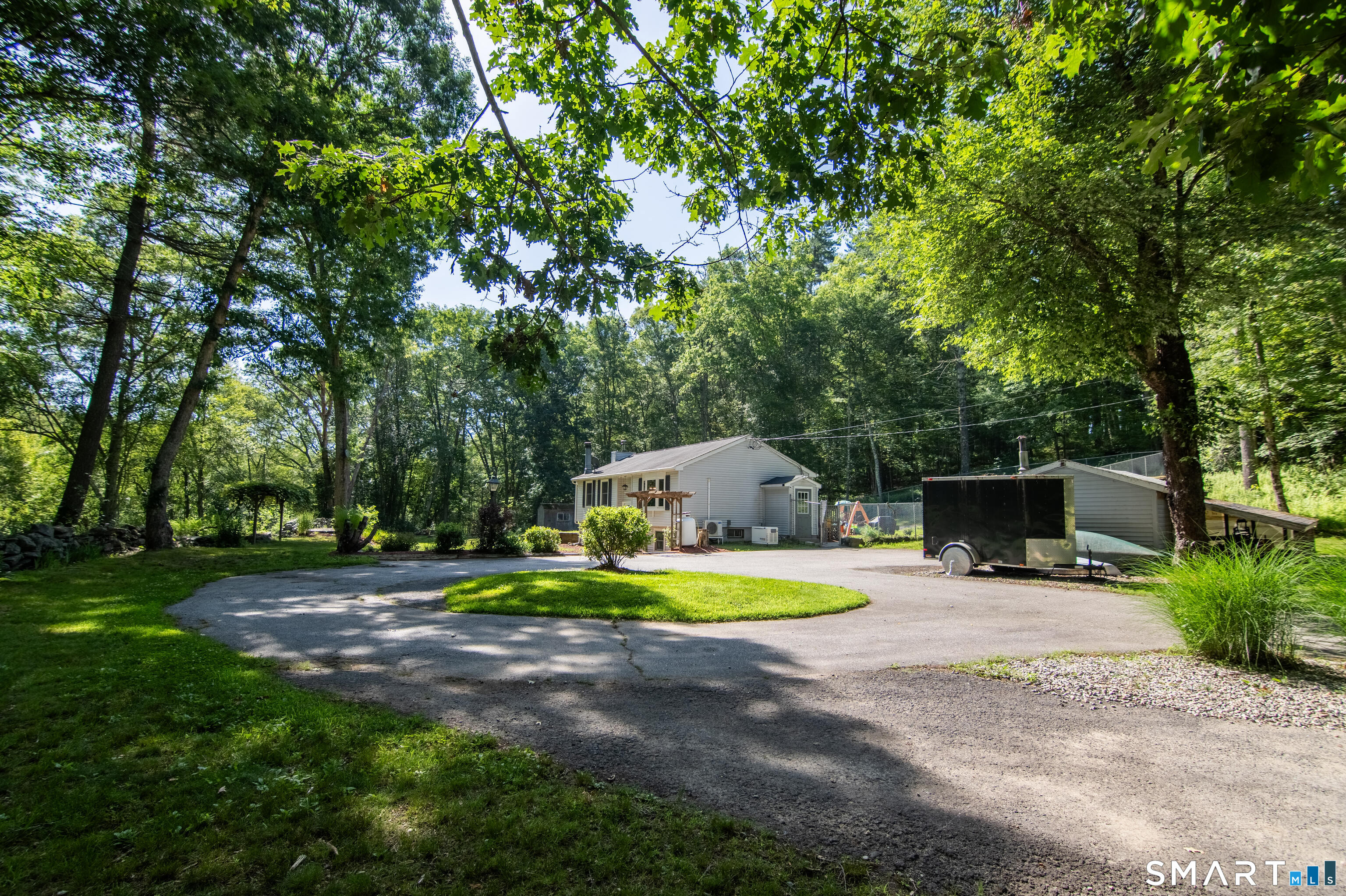 109 Munyan Road Putnam CT 06260