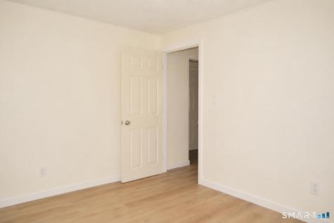 202 Crescent Drive East Hartford CT 06118