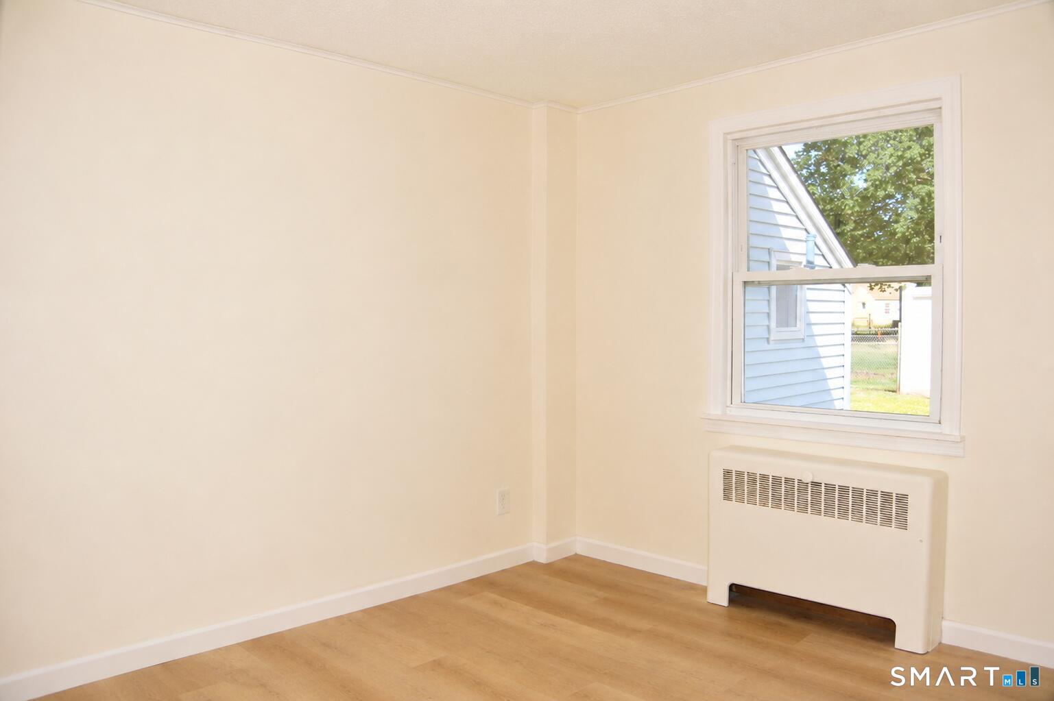 202 Crescent Drive East Hartford CT 06118