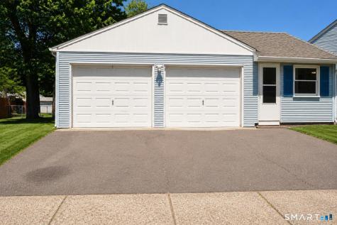 202 Crescent Drive East Hartford CT 06118