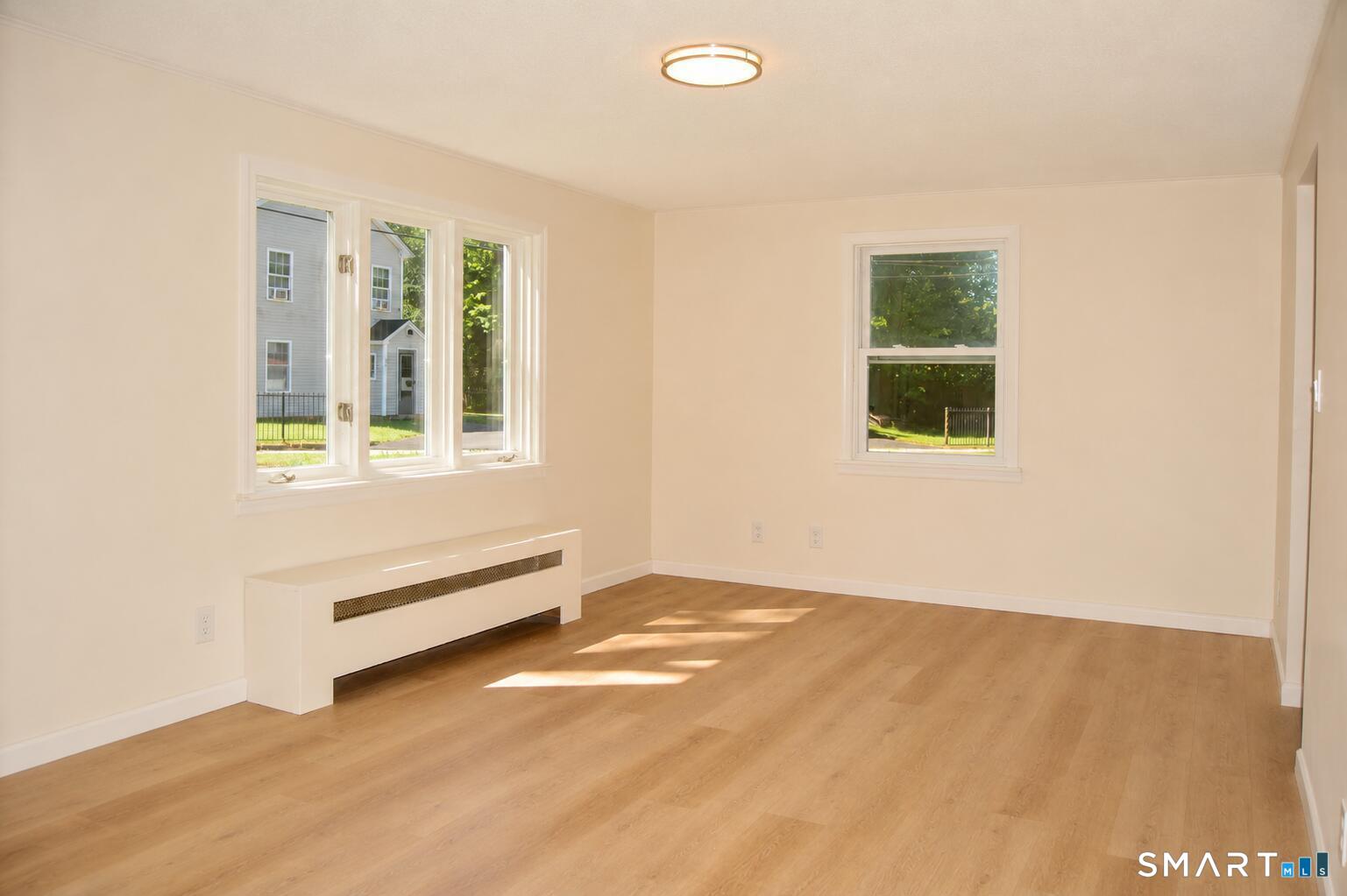 202 Crescent Drive East Hartford CT 06118