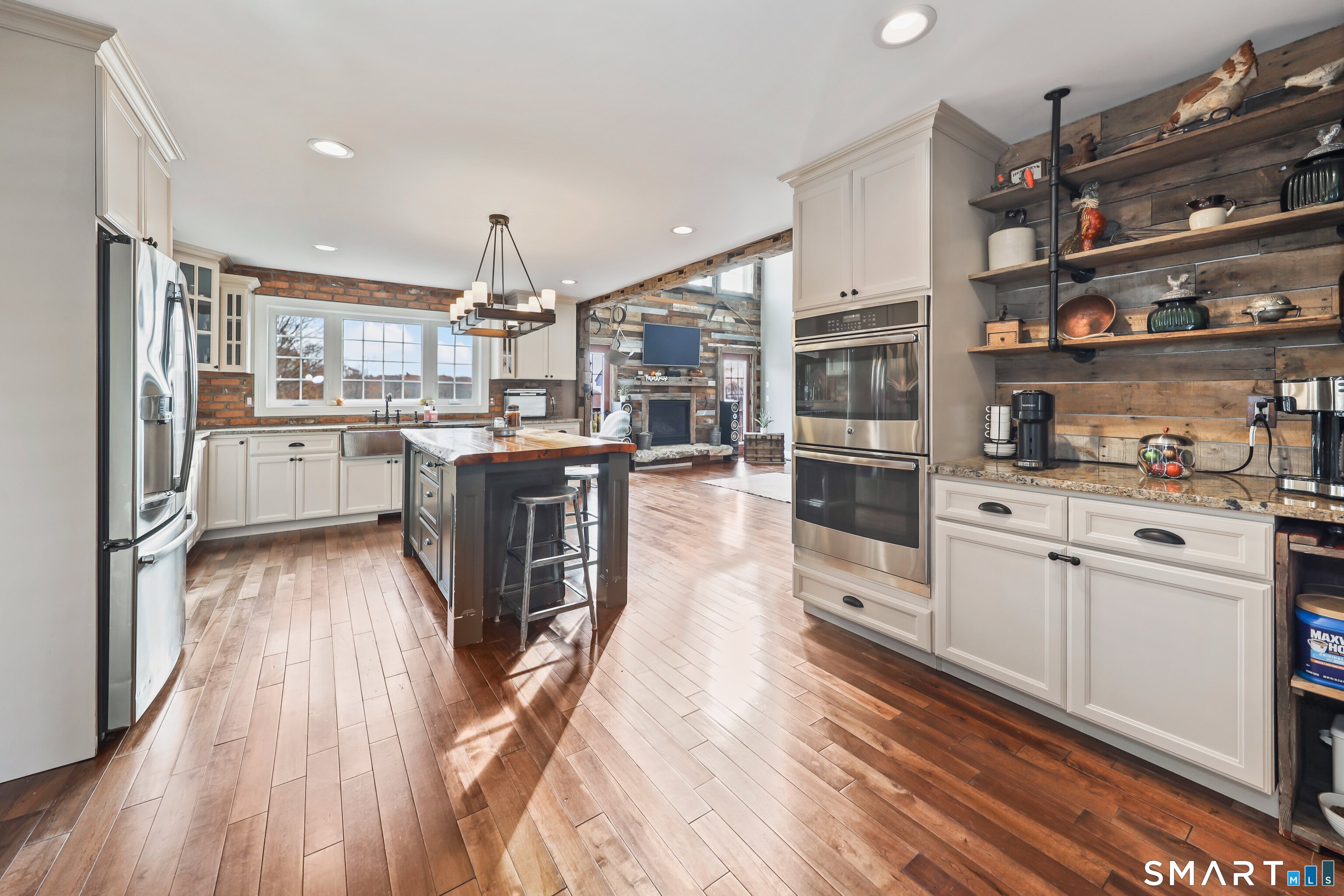 195 Hinman Road Watertown CT 06795
