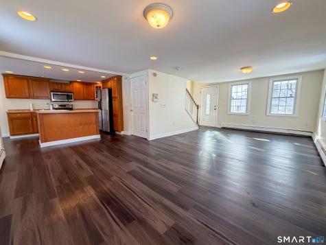 6 Hillside Court Middletown CT 06457