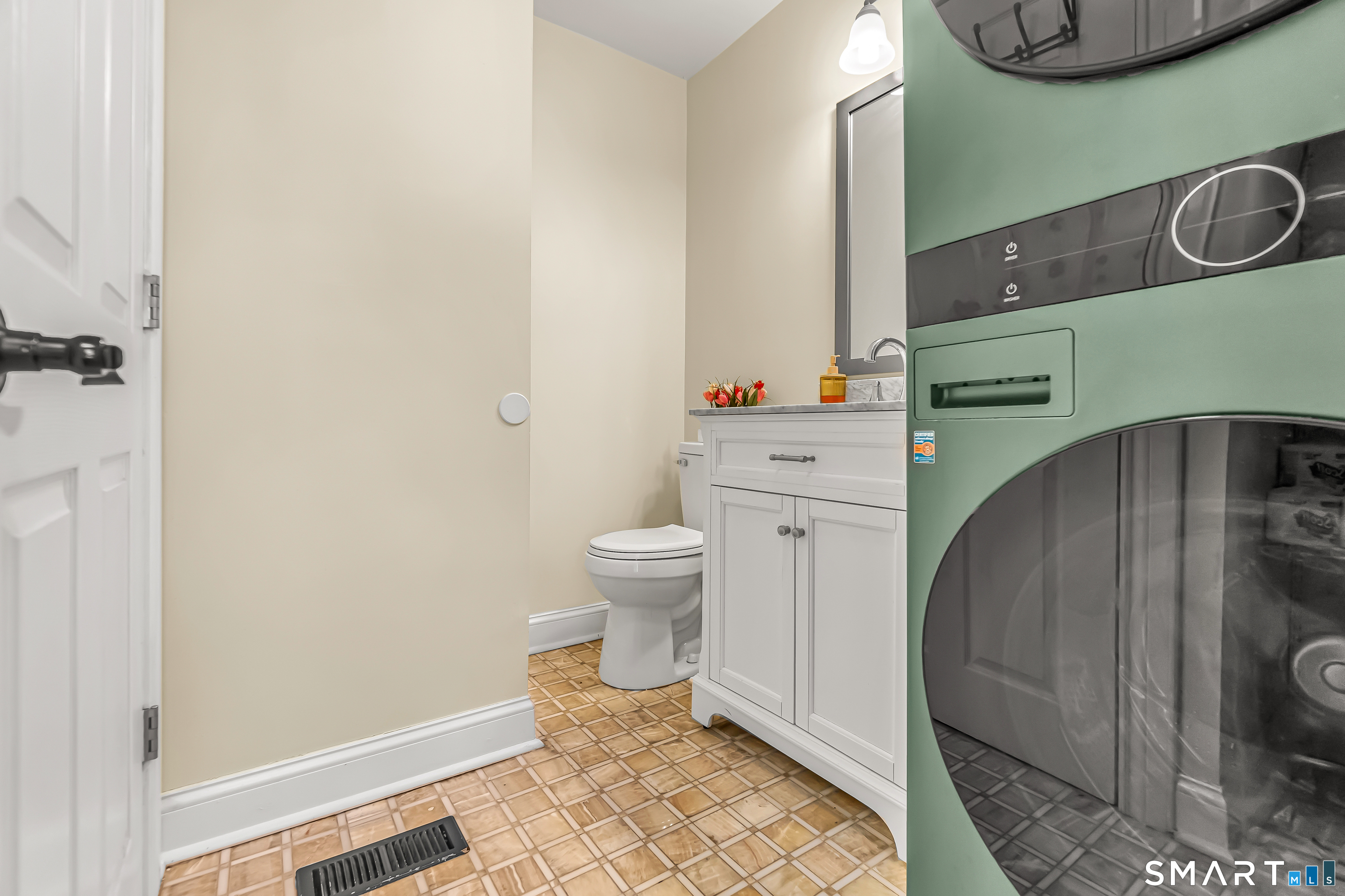 19 Lester Street Ansonia CT 06401