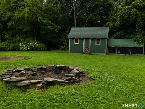 7 Thomas Drive Stafford CT 06076