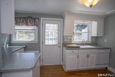 32 King Street Old Saybrook CT 06475
