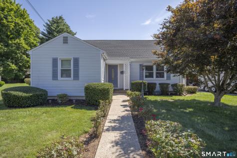 32 King Street Old Saybrook CT 06475