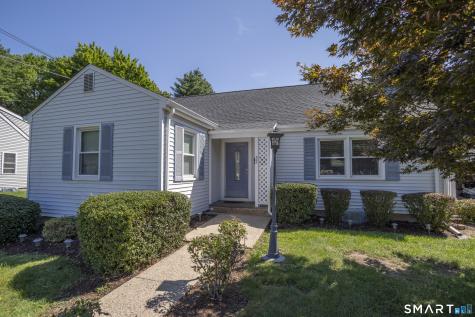32 King Street Old Saybrook CT 06475
