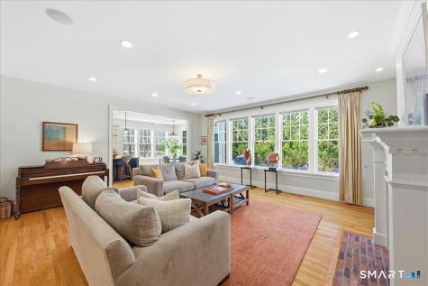 17 Bittersweet Way Stonington CT 06378